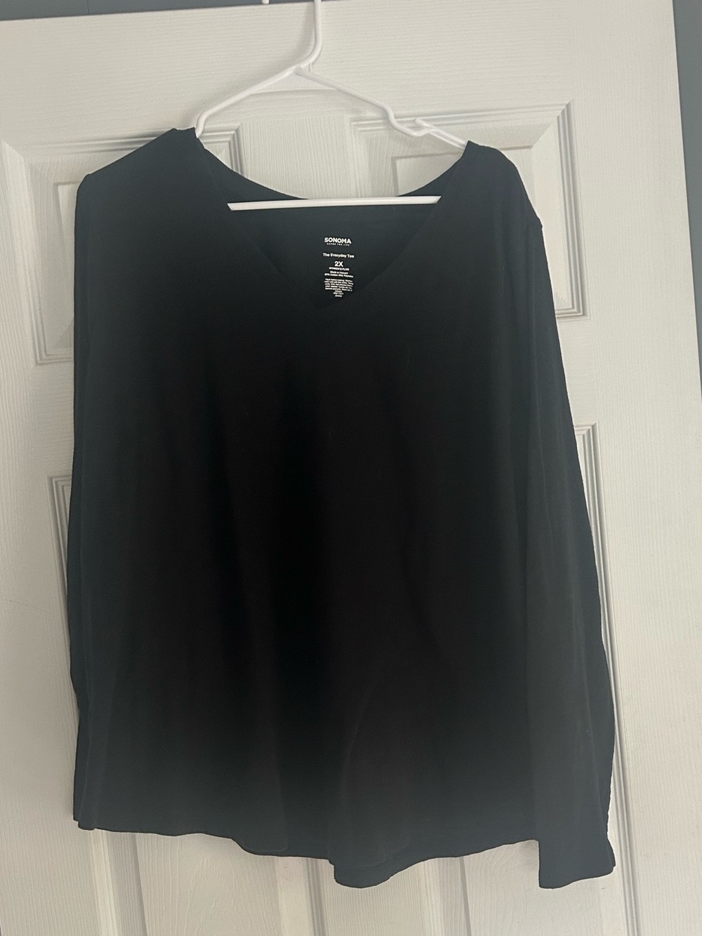 Sonoma Black V-Neck Long Sleeve Top
